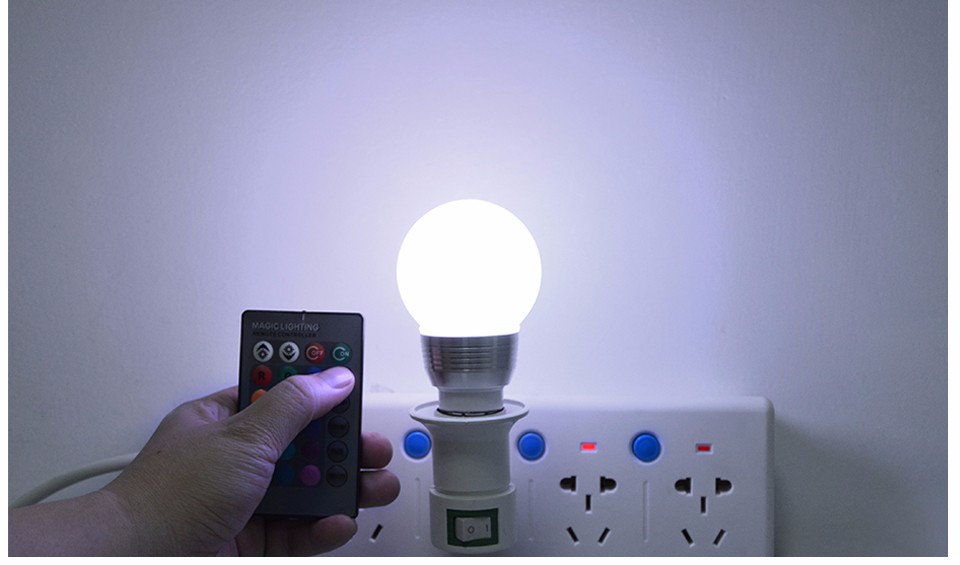 E27 RGB LED Night light lamp 24keys RGB IR Remote control LED Stage light LED Magic Ball Bulb Party Club lamp Holiday light