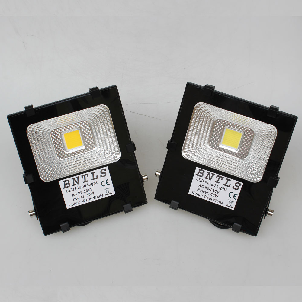 Ultrathin LED Flood Light 30W 50W 100W IP65 220V LED Spotlight Refletor Outdoor Lighting Wall Lamp Floodlight