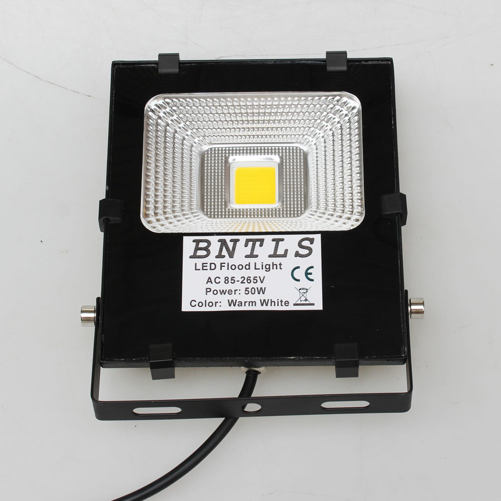 Ultrathin LED Flood Light 30W 50W 100W IP65 220V LED Spotlight Refletor Outdoor Lighting Wall Lamp Floodlight