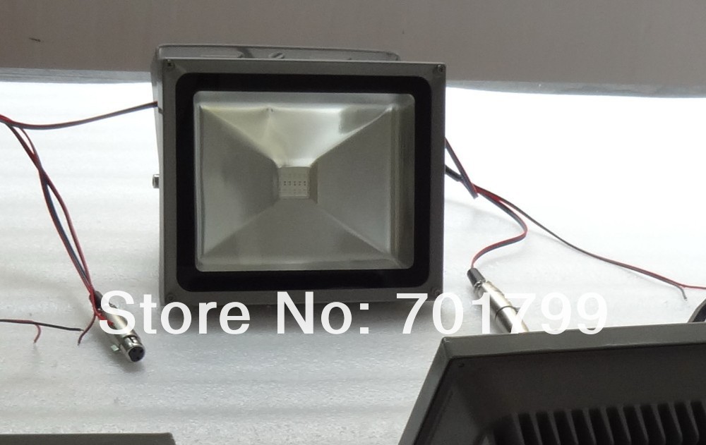 120W RGB DMX flood light AC85-265V input;can be controlled by dmx controller directly;size:L368XW285XH110