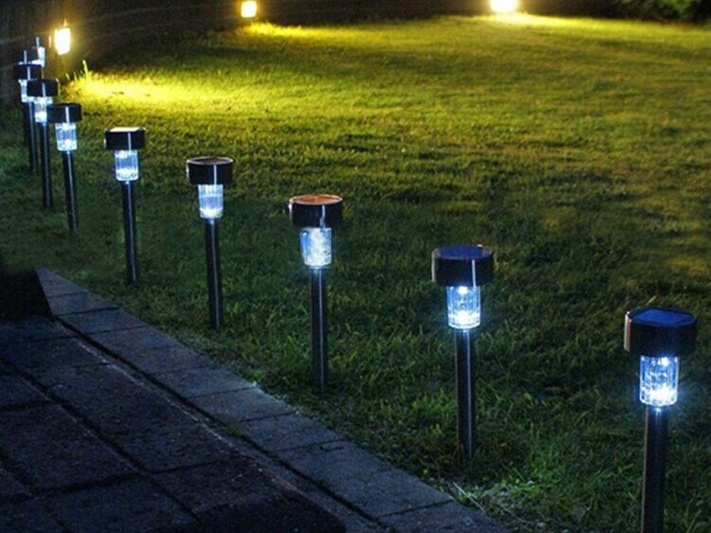 10pcs/Lot Solar panel LED Spike Spot Light Spotlight Landscape Garden Yard Path Lawn Solar Lamps Outdoor Grounding Sun Light