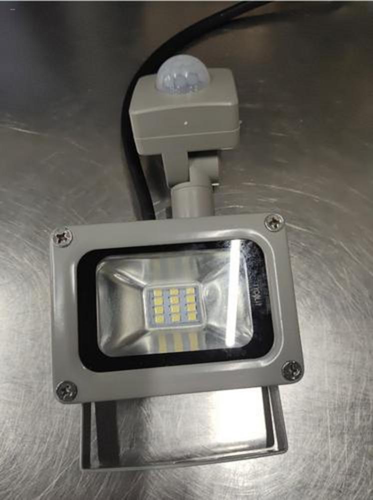 LED Flood Light 10W 20W 30W 50W Outdoor Flood Light LED Waterproof IP65 Lamp 220V Floodlight with Motion Sensor 2835 LED Lamp