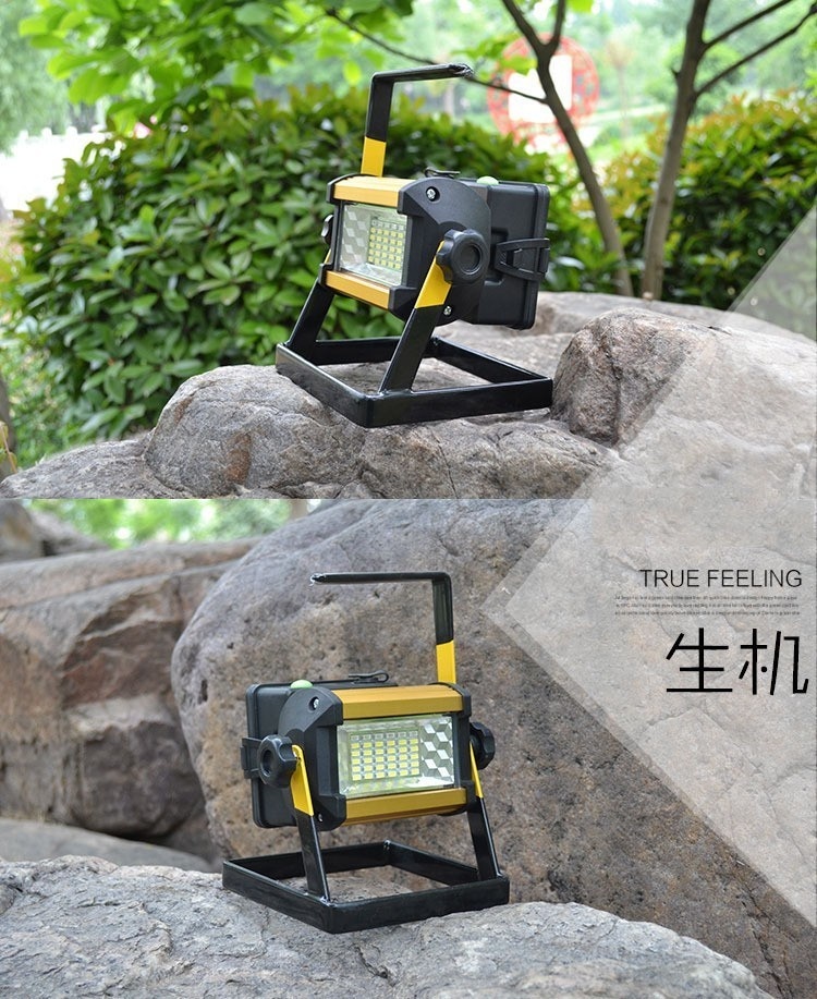 3Pcs Waterproof IP65 50W LED Floodlight Rechargeable 36LED Flood Light SpotLights Light For Outdoor +4*18650 battery + Charger