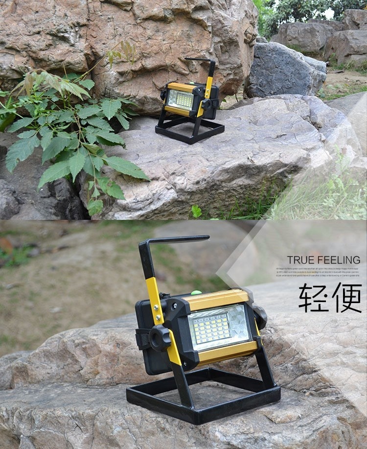 3Pcs Waterproof IP65 50W LED Floodlight Rechargeable 36LED Flood Light SpotLights Light For Outdoor +4*18650 battery + Charger