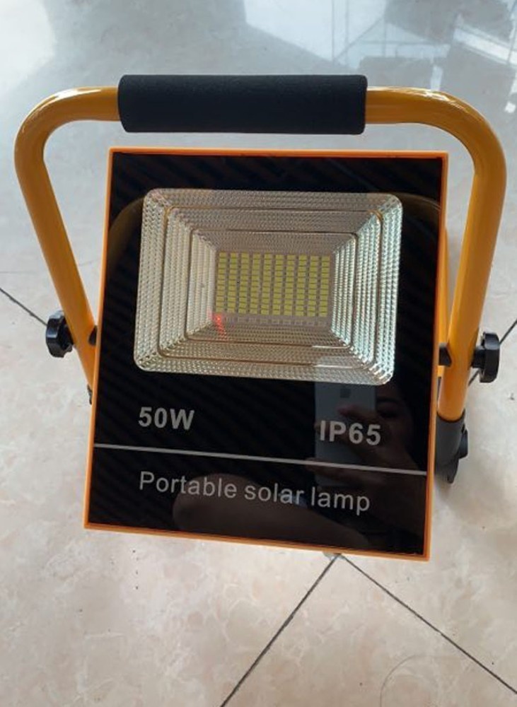 10PCS Waterproof IP66 50W 100W LED Solar Garden Integrated Floodlight Rechargeable Portable LED Work Light Emergency Flood Lamp